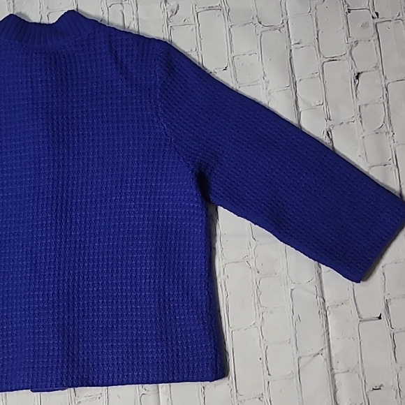 Chico's Woolen 3/4 Sleeve Royal Blue Wool Blend Granny Cardigan Sweater - Picture 7 of 13